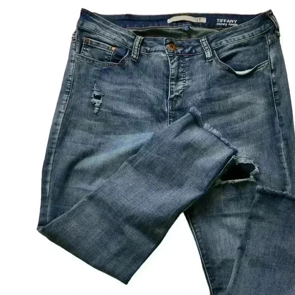 Tiffany Skinny Ankle Denim Jeans Womens Size 14 Distressed Tapered Raw Hem Blue - Picture 4 of 12